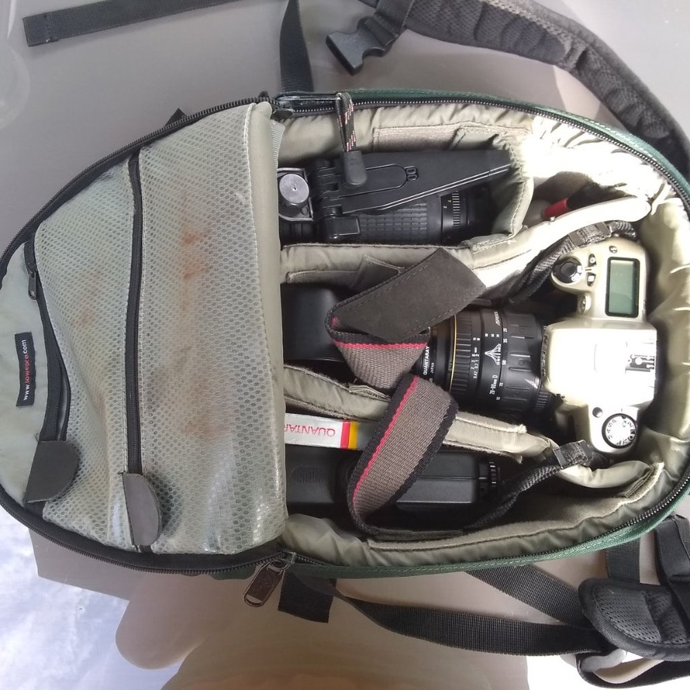 Lowepro Camera Backpack - Picture 5 of 5
